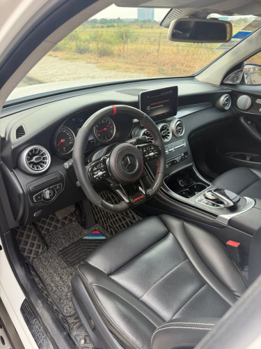 Mercedes-Benz GLC300 Up 2022