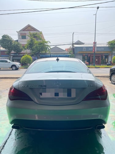 Mercedes CLA220D 2014 តម្លៃពិសេស​ $21500