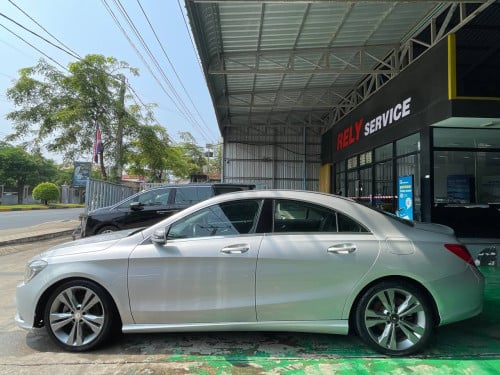 Mercedes CLA220D 2014 តម្លៃពិសេស​ $21500