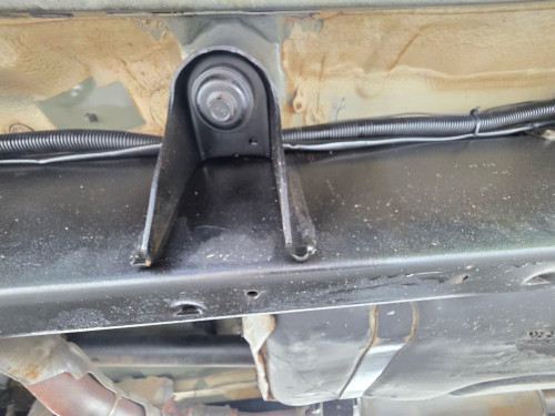 Nissan Frontier 05 P1 ហ្កាស់រួចឯកសារគ្រប់