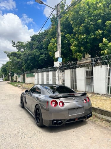 Nissan GTR 2009 Tax Paper
