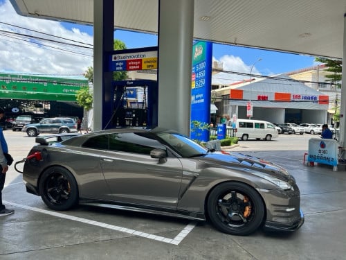 Nissan GTR 2009 Tax Paper