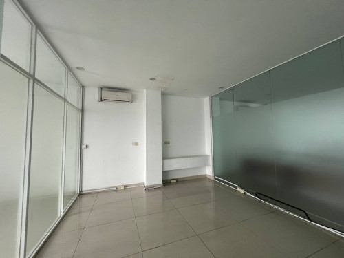 Office Space for rent at TK (OF-090) ការិយាល័យជួលនៅទួលគោក ជិត TK Avenue 10ដុល្លារ/ម៉ែត្រការ៉េ
