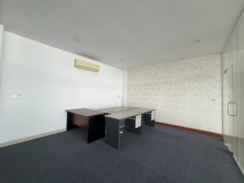 Office Space for rent at TK (OF-090) ការិយាល័យជួលនៅទួលគោក ជិត TK Avenue 10ដុល្លារ/ម៉ែត្រការ៉េ