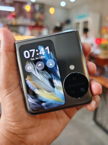 Oppo Find N3 Flip 12g/256g(វៃដូរបាន)👉$275