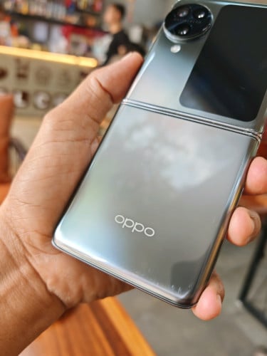 Oppo Find N3 Flip 12g/256g(វៃដូរបាន)👉$275