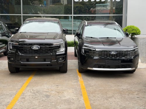 Ranger Sport 3.0L 2026 រឺ​ Ford Territory 2026