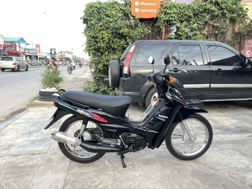 RoYAL 1997 ម្ចាសដេីម​ មានពន្ធ័​ត្រឹមត្រេីង​
