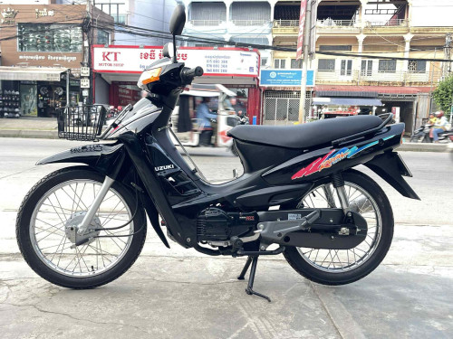 RoYAL 1997 ម្ចាសដេីម​ មានពន្ធ័​ត្រឹមត្រេីង​