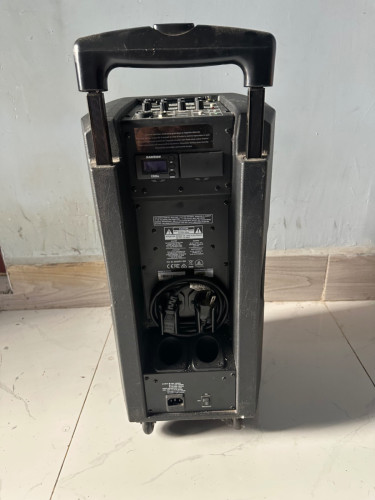 បាស់សុីនSamson xp310 w