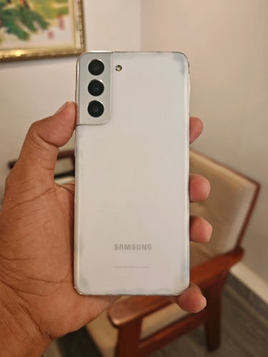 Samsung S21 5G 8g/256g(វៃដូរបាន)👉$135