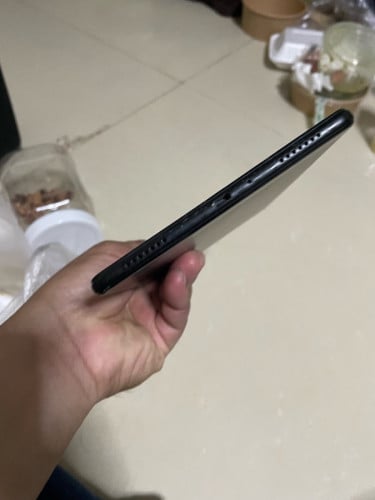 Sell Samsung tab A ram2G 32G WiFi 96%