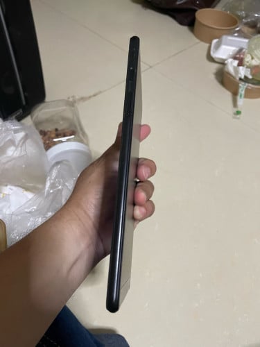 Sell Samsung tab A ram2G 32G WiFi 96%