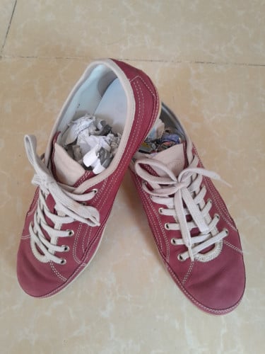 ORIGINAL HUGO BOSS USED SHOES FOR SALE