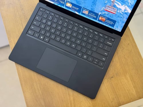 Surface Laptop 4 ( Grade A )CPU Core i5-11th, RAM 16GB, SSD 256, 2K Touch Screen
