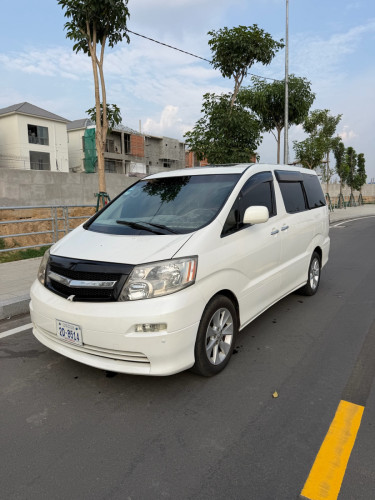 Toyota Alphard 2004 V6 សាំង ទ្វារអូតូ2 ដំបូលបេីក2តង់ ហ្គាស់ហេីយ