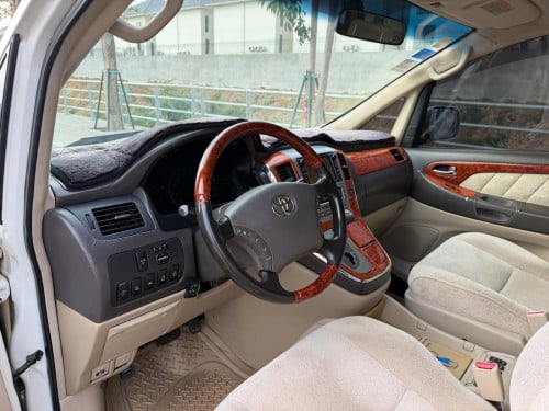 Toyota Alphard 2004 V6 សាំង ទ្វារអូតូ2 ដំបូលបេីក2តង់ ហ្គាស់ហេីយ