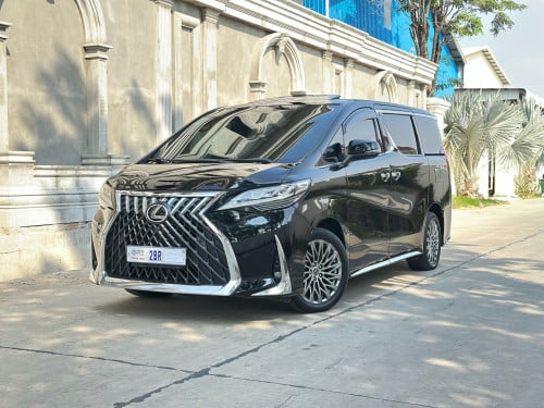 TOYOTA ALPHARD 2016 V6 Executive Lounge Full Option ពណ៌ខ្មៅ ក្នុងខ្មៅ (2BR) Upgrade Lexus LM