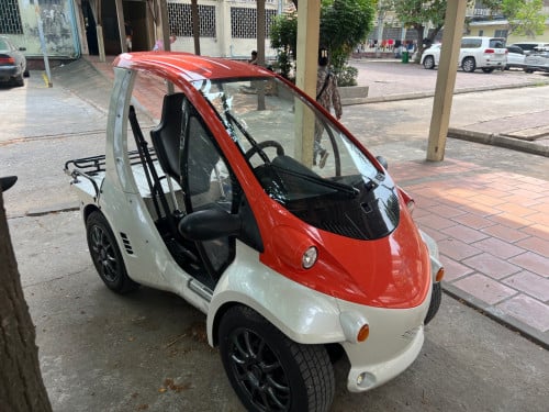Toyota com ឡានអាគុយ ជប៉ុន