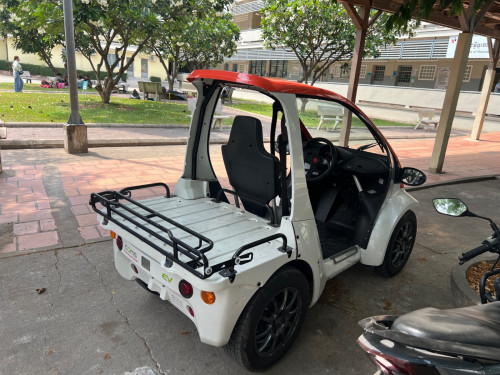 Toyota com ឡានអាគុយ ជប៉ុន