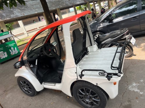 Toyota com ឡានអាគុយ ជប៉ុន