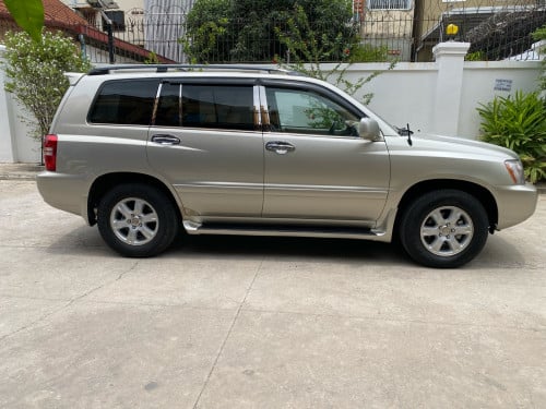 Toyota Highlander 2003 ម៉ាសុីន6ប៉ុង1