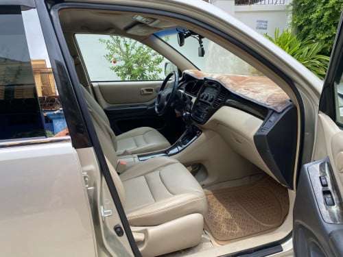 Toyota Highlander 2003 ម៉ាសុីន6ប៉ុង1