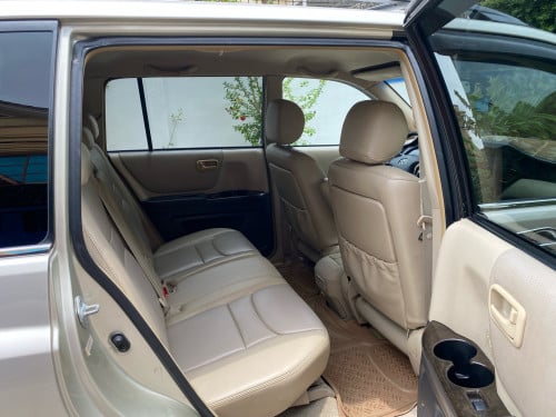 Toyota Highlander 2003 ម៉ាសុីន6ប៉ុង1