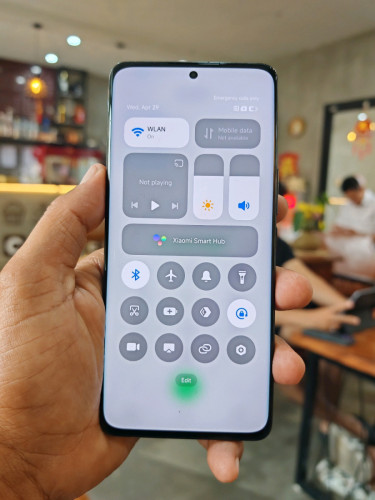 Xiaomi 12s Ultra 12g/256g_CH(វៃដូរបាន)👉$235