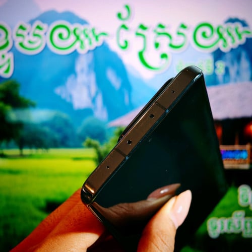 Xiaomi 13 Pro Global  (វ៉ៃដូរបាន)មានធានាច្បាស់លាស់ត្រឹមត្រូវ
