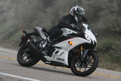 YAMAHA R3 V4 2019 កំលាំង 320cc ក្រដាសពន្ធ ជប៉ុនសុទ្ធ នៅខ្ចីស្អាត