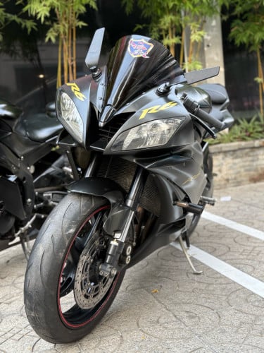 Yamaha R6