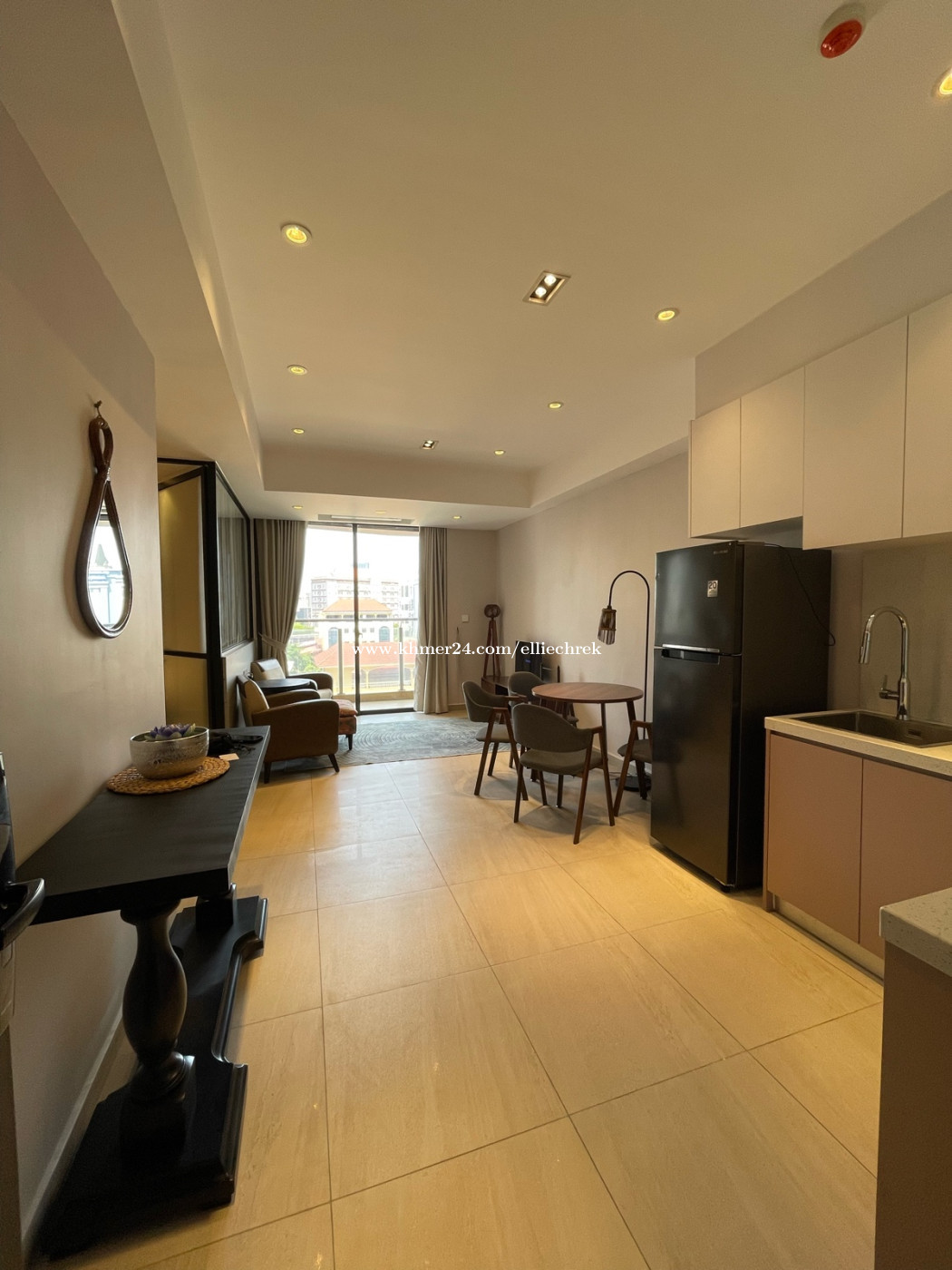 Condo 2bed rent free WiFi