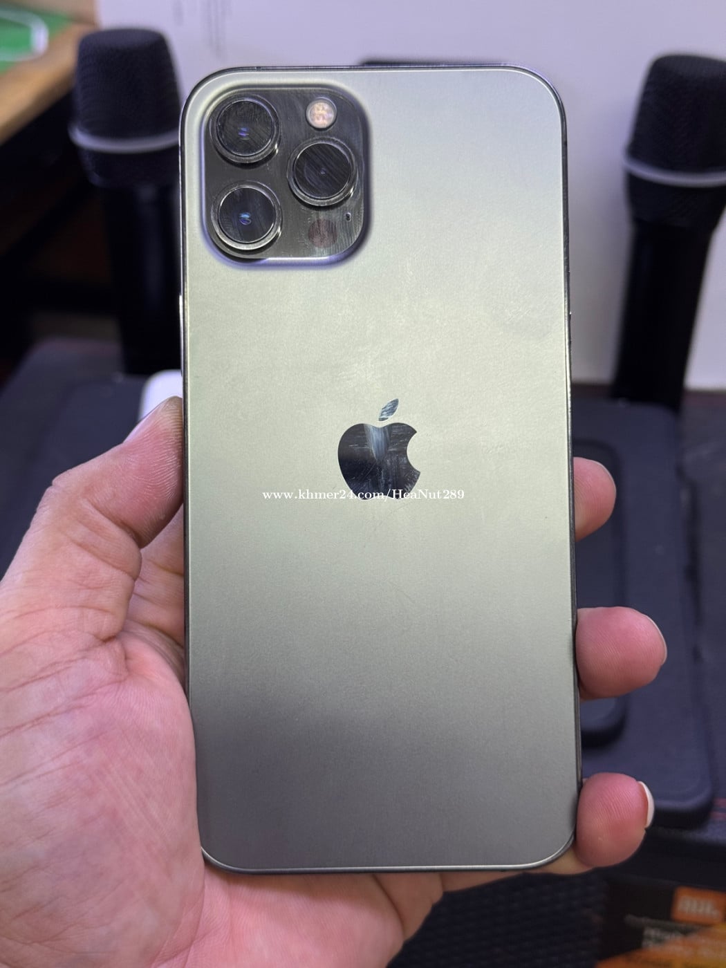 iPhone 12 Pro Max 256G LL/A 97% ធ្លាប់ប្តូរថ្ម និង Camera ក្រោយ