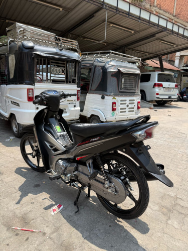 ស៊ីរស់ថ្មីៗយកមកពីវៀតណាម