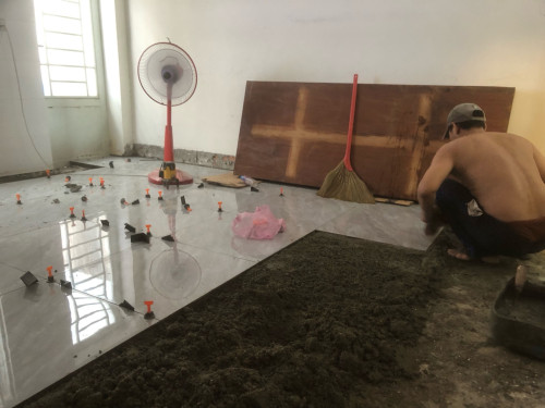 ការងារគាស់ការ៉ូរាបថ្មី