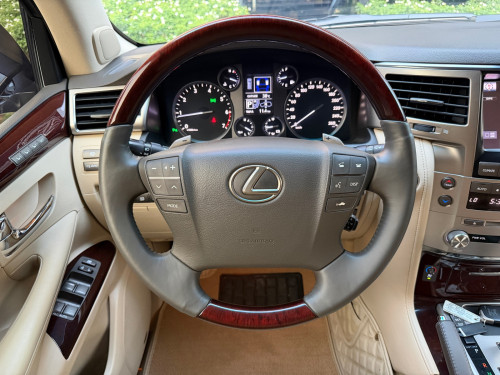 𝐋𝐄𝐗𝐔𝐒 𝐋𝐗𝟓𝟕𝟎-𝐒 𝟐𝟎𝟏𝟑 𝐀𝐑𝐀𝐁