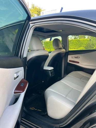 $19,500 LexusHS250h Hybrid 2010
