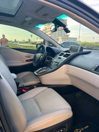 $19,500 LexusHS250h Hybrid 2010