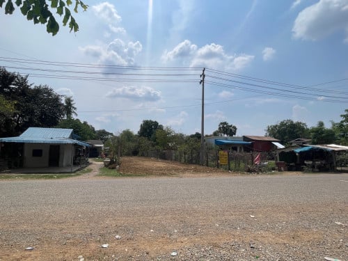 ដីលំហែក្នុងក្រុងបាត់ដំបង តម្លៃ4xooo$