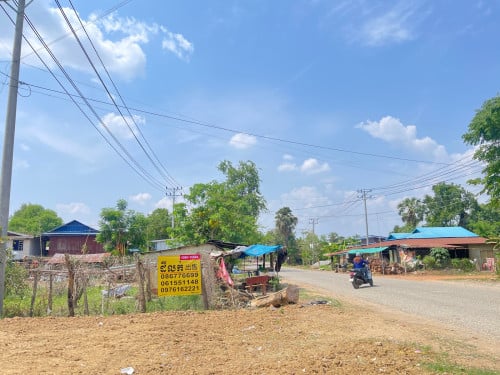 ដីលំហែក្នុងក្រុងបាត់ដំបង តម្លៃ4xooo$