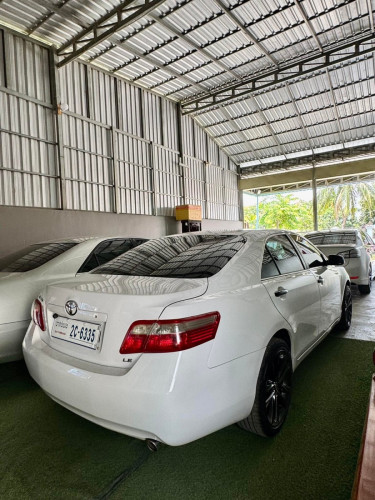 ចង់លក់ Camry 07 Le