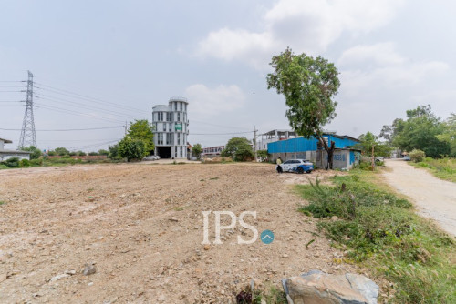 #FOESALE 🏗 ដីទំហំ 2,846 ម៉ែត្រការេ -📍សំរោងក្រោម, ភ្នំពេញ