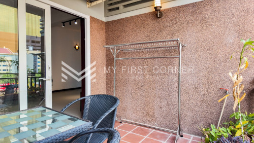 #Forrent  2-bedrooms Service Apartment.