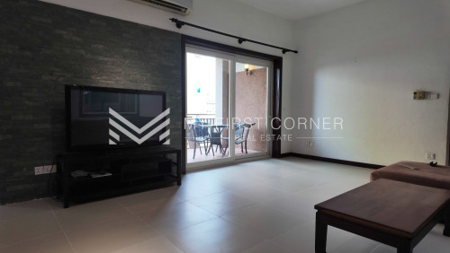 #Forrent  2-bedrooms Service Apartment.