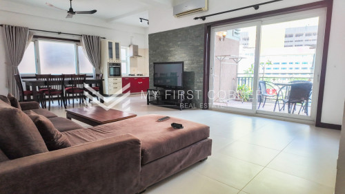 #Forrent  2-bedrooms Service Apartment.