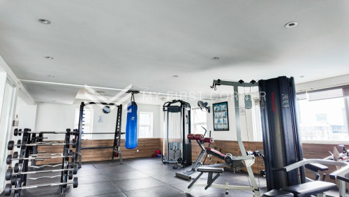 #Forrent  2-bedrooms Service Apartment.