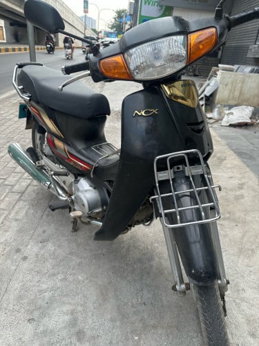 លក់Honda dream