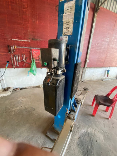 ប៉ុងលើកឡានម៉ាកល្បីពេញនិយម PEAk មានគ្រប់ប្រភេទតាមតំរូវការ