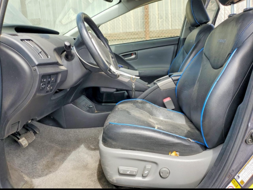 ✅Toyota Prius 012 Advanced Plug ln Option 5 សុីនម៉ាជុំ😘